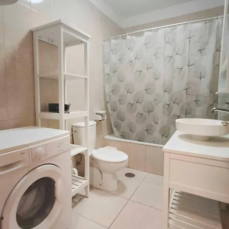 Cozy Ocean Park 아데제